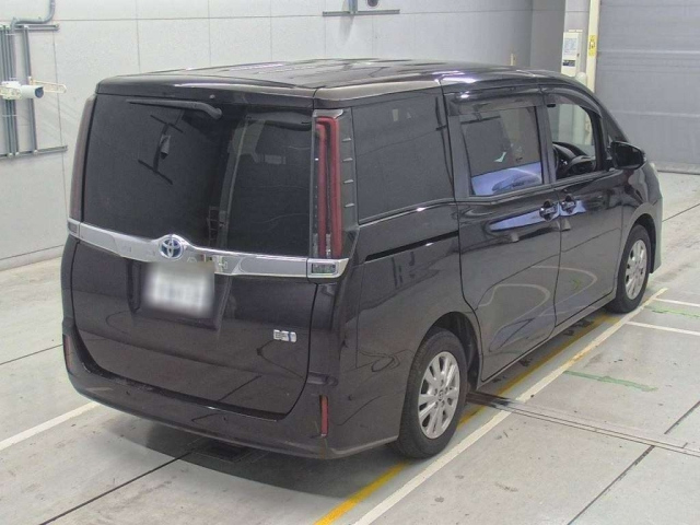 TOYOTA NOAH 2020