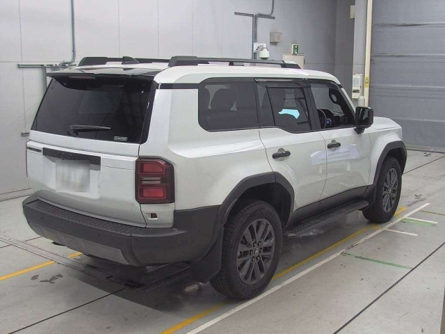 TOYOTA LAND CRUISER 2024