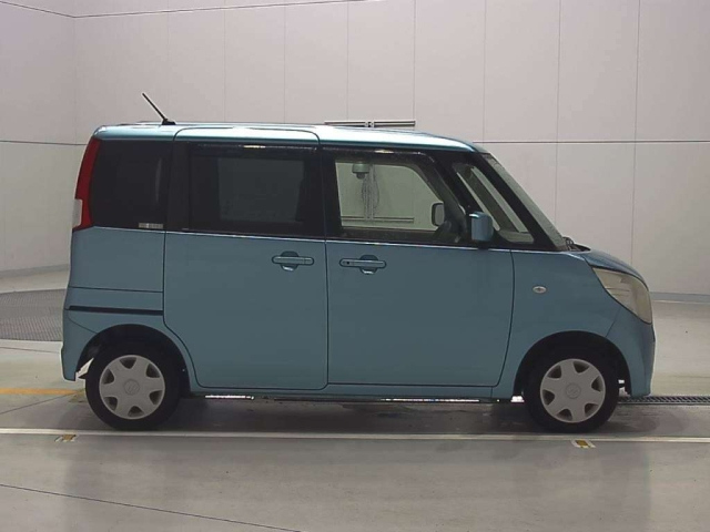 SUZUKI PALETTE 2012