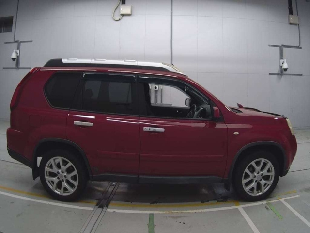 NISSAN X-TRAIL 2010