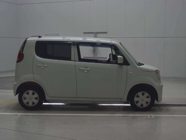 NISSAN MOCO 2013