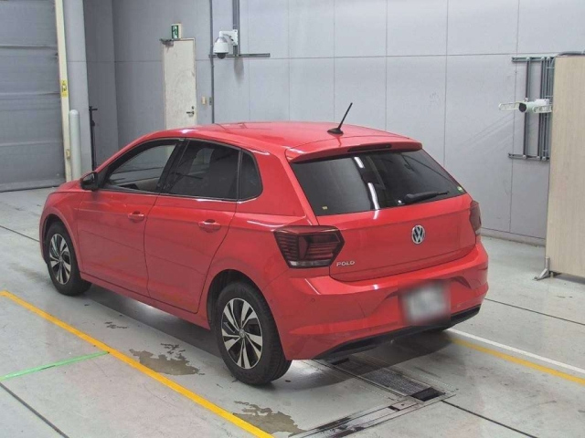 VOLKSWAGEN POLO 2018