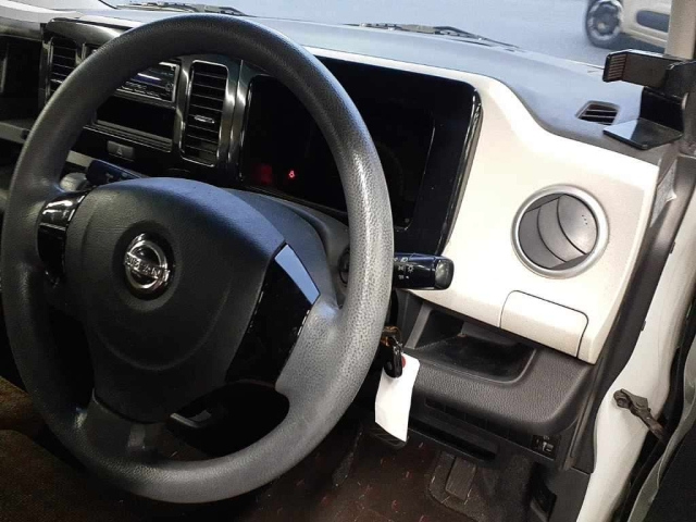 NISSAN MOCO 2013