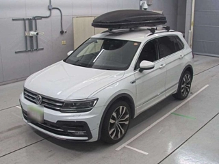 VOLKSWAGEN TIGUAN 2019