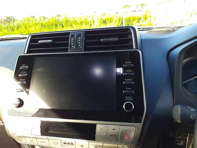 TOYOTA LAND CRUISER PRADO 2023