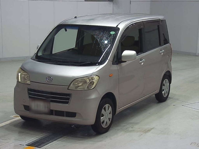 DAIHATSU TANTO EXE 2010