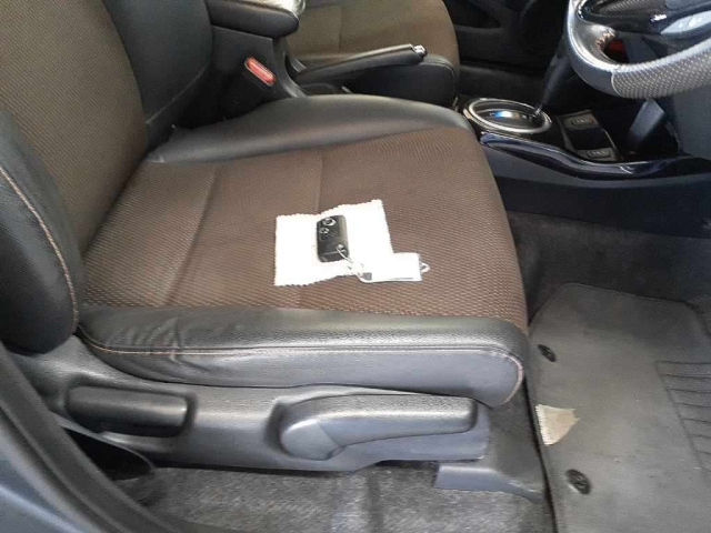HONDA FIT SHUTTLE 2013