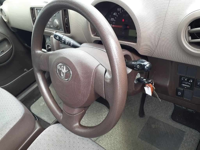 TOYOTA PASSO 2015