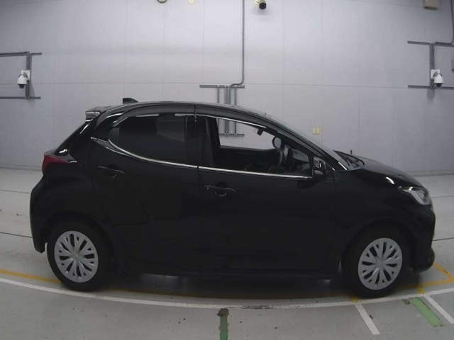 TOYOTA YARIS 2023