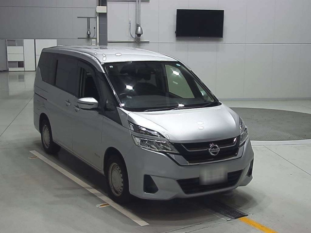 NISSAN SERENA 2019