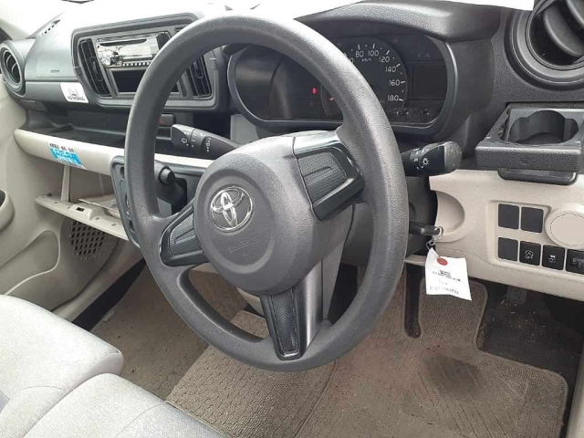 TOYOTA PASSO 2016