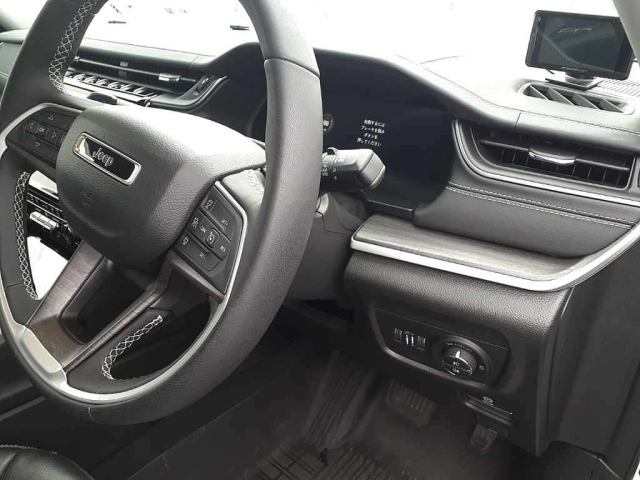 CHRYSLER JEEP GRAND CHEROKEE 2023