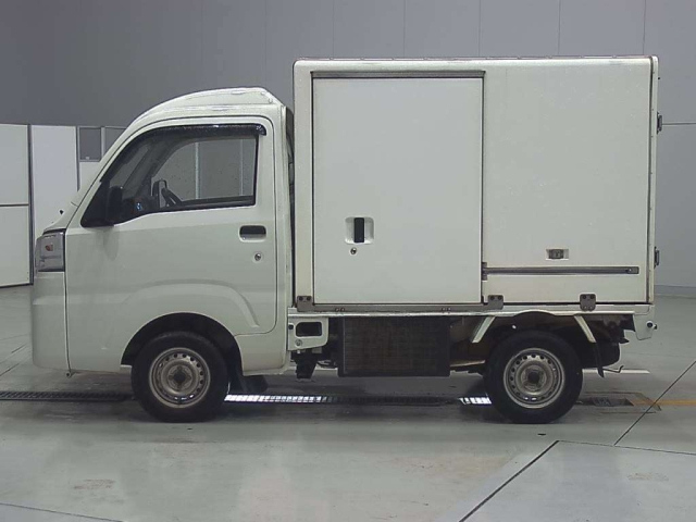 DAIHATSU HIJET TRUCK 2017