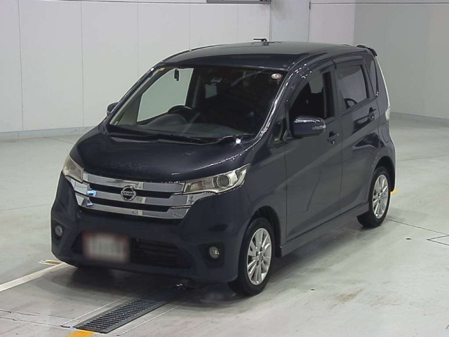 NISSAN DAYZ 2015