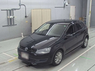 VOLKSWAGEN POLO 2013