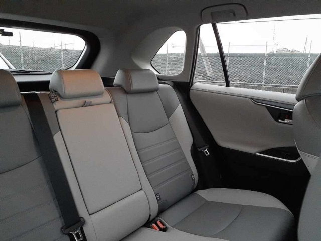 TOYOTA RAV4 2021