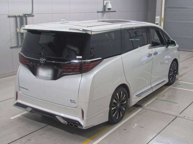 TOYOTA ALPHARD 2023