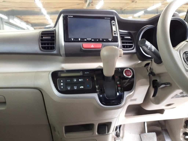 HONDA N BOX 2012