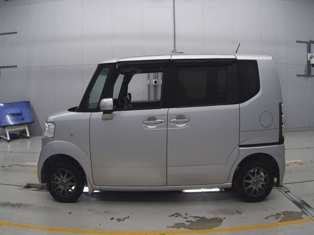 HONDA N BOX 2012