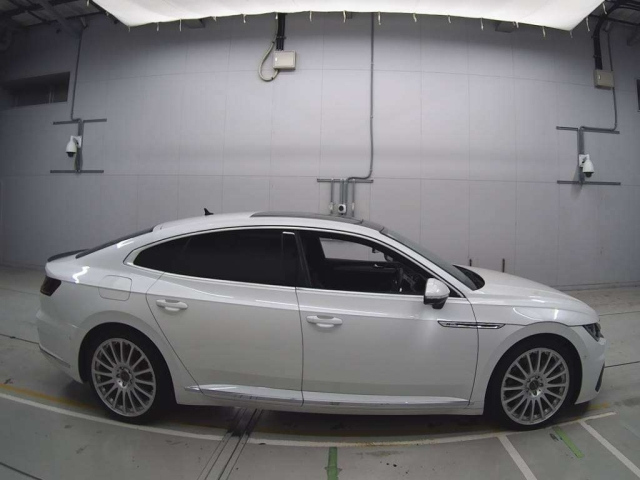 VOLKSWAGEN ARTEON 2019