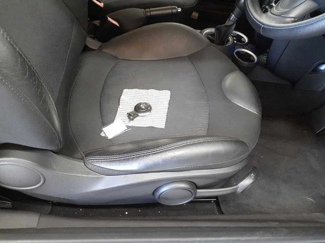 BMW MINI 2012