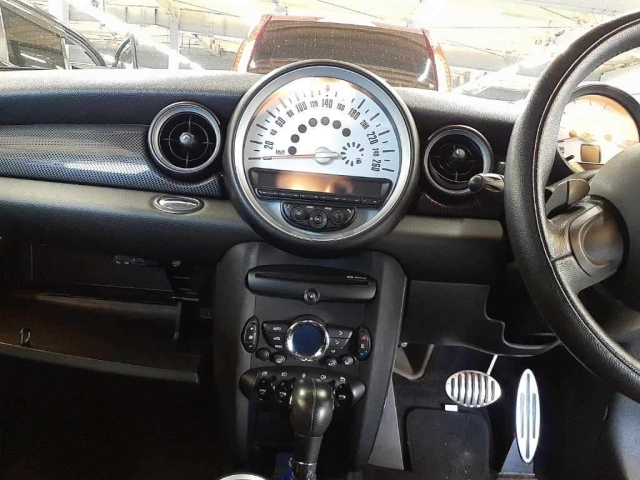 BMW MINI 2012