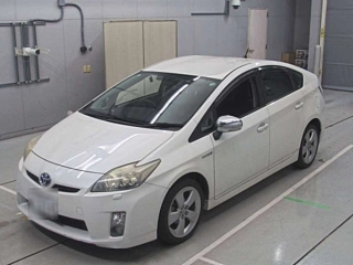 TOYOTA PRIUS 2011