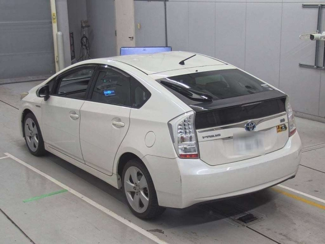 TOYOTA PRIUS 2011