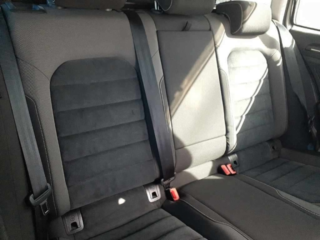 VOLKSWAGEN GOLF VARIANT 2014