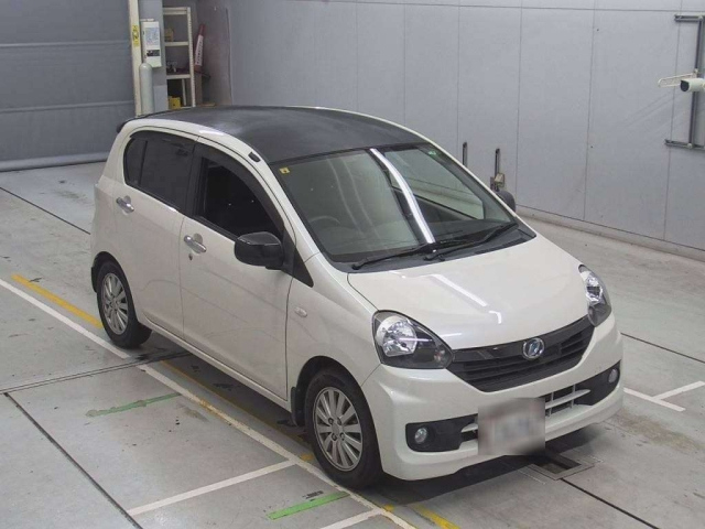 DAIHATSU MIRA E S 2016