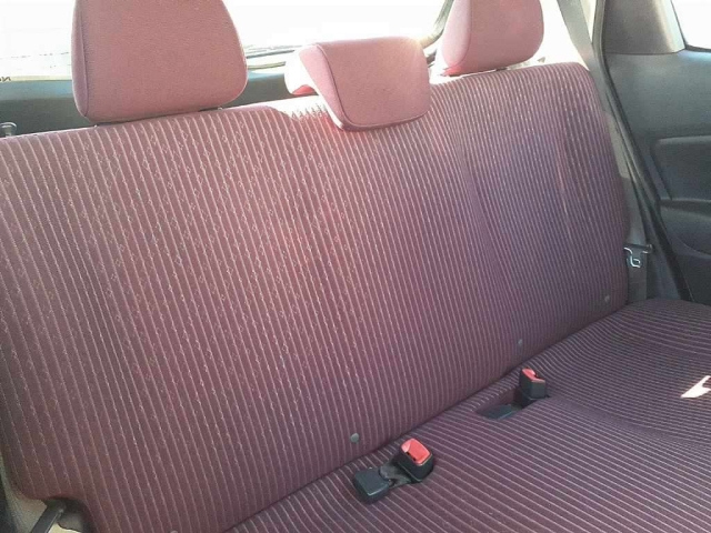TOYOTA VITZ 2014
