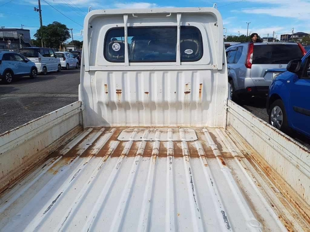 DAIHATSU HIJET TRUCK 2010