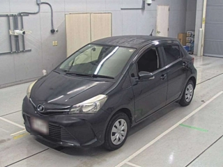 TOYOTA VITZ 2014