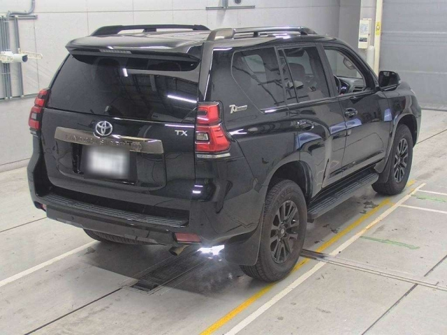 TOYOTA LAND CRUISER PRADO 2022