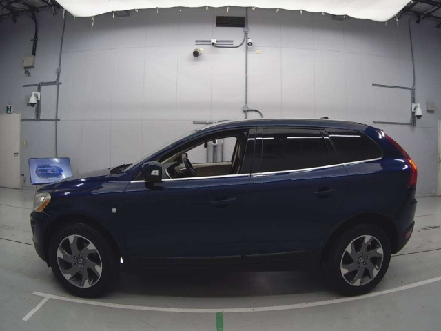 VOLVO XC60 2012