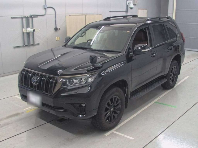 TOYOTA LAND CRUISER PRADO 2022