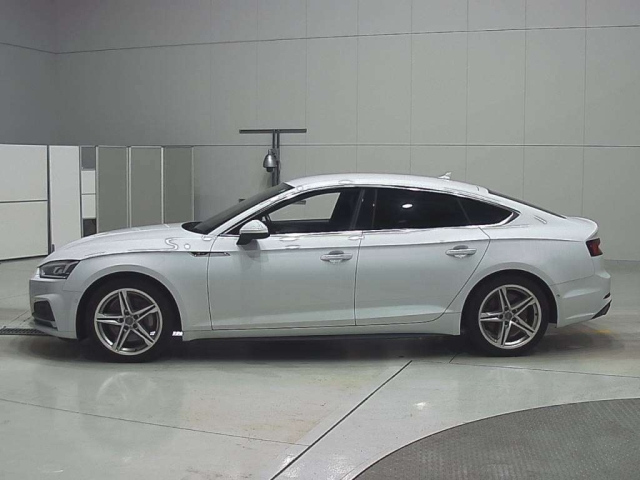 AUDI A5 2018
