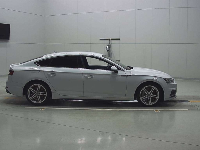 AUDI A5 2018