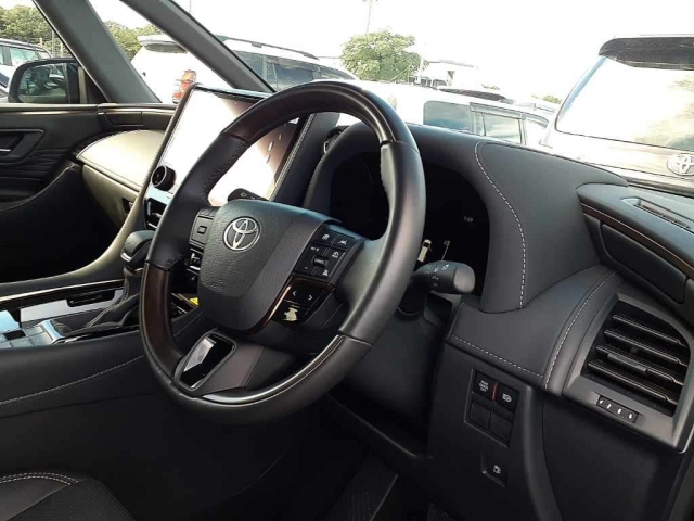 TOYOTA ALPHARD 2024