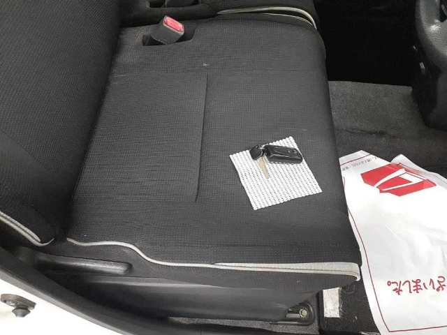 DAIHATSU MOVE CONTE 2010