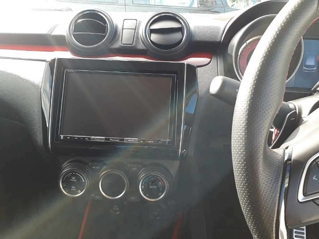 SUZUKI SWIFT 2019