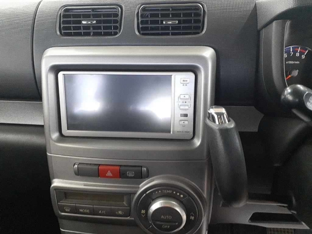 DAIHATSU MOVE CONTE 2010