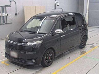 TOYOTA SPADE 2016