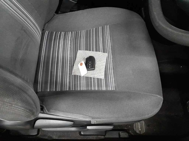 TOYOTA SPADE 2016