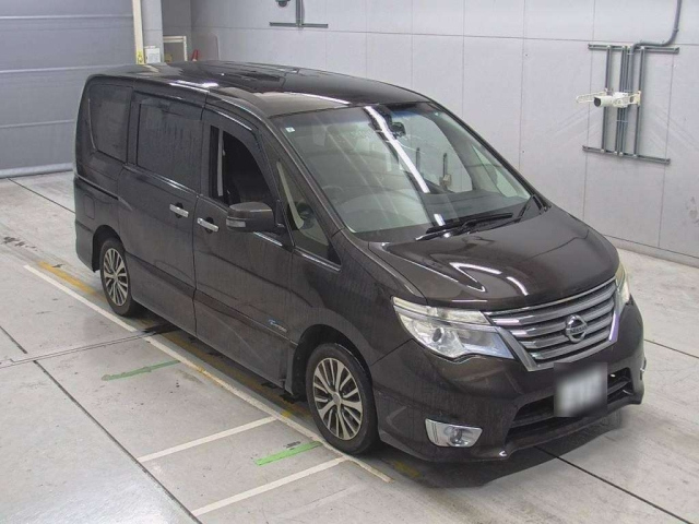 NISSAN SERENA 2015