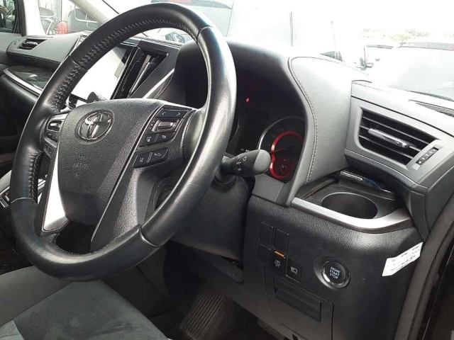 TOYOTA ALPHARD 2022