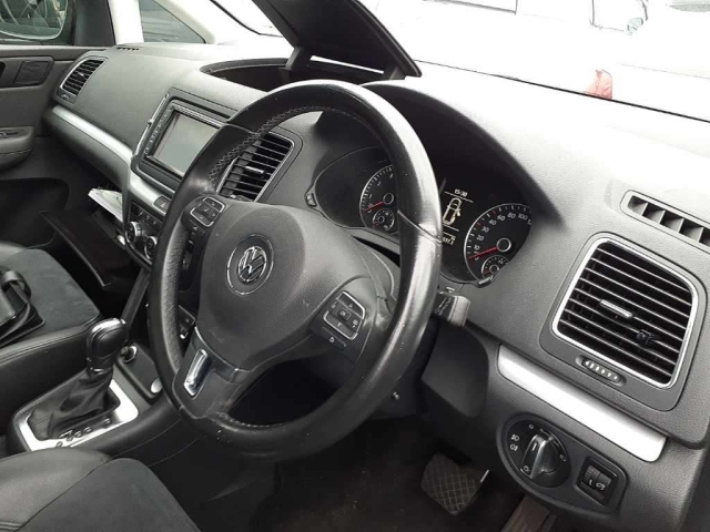 VOLKSWAGEN SHARAN 2014