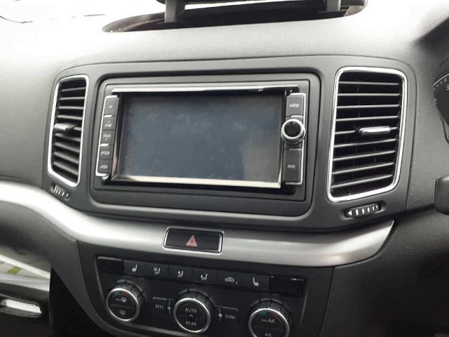 VOLKSWAGEN SHARAN 2014