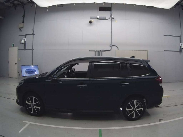 TOYOTA COROLLA FIELDER 2018