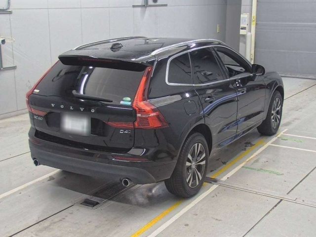 VOLVO XC60 2019